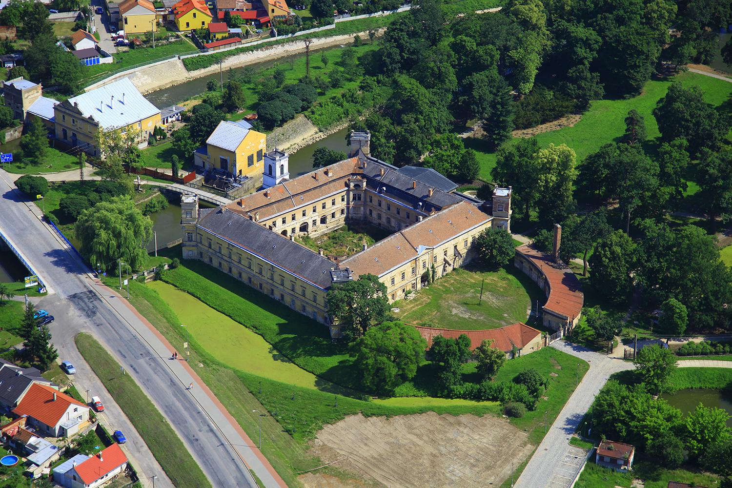 Veselí nad Moravou